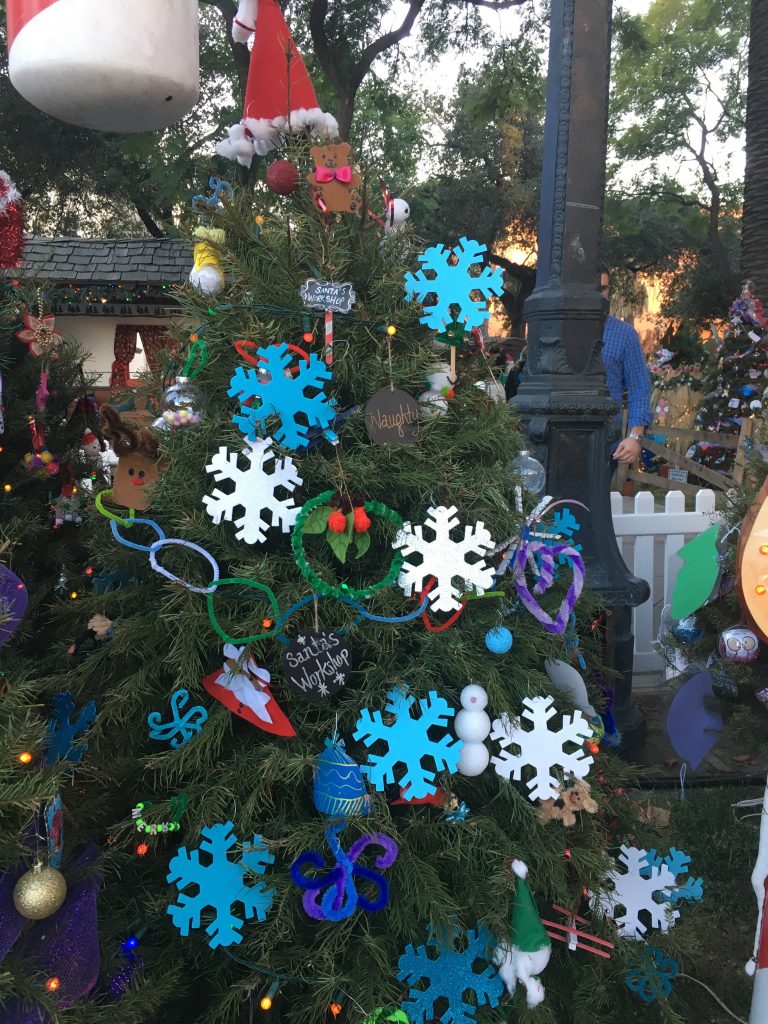 【サンノゼ】ツリーも遊園地も楽しめる大規模なクリスマスイベント ＃Christmas In The Park SF CLIP